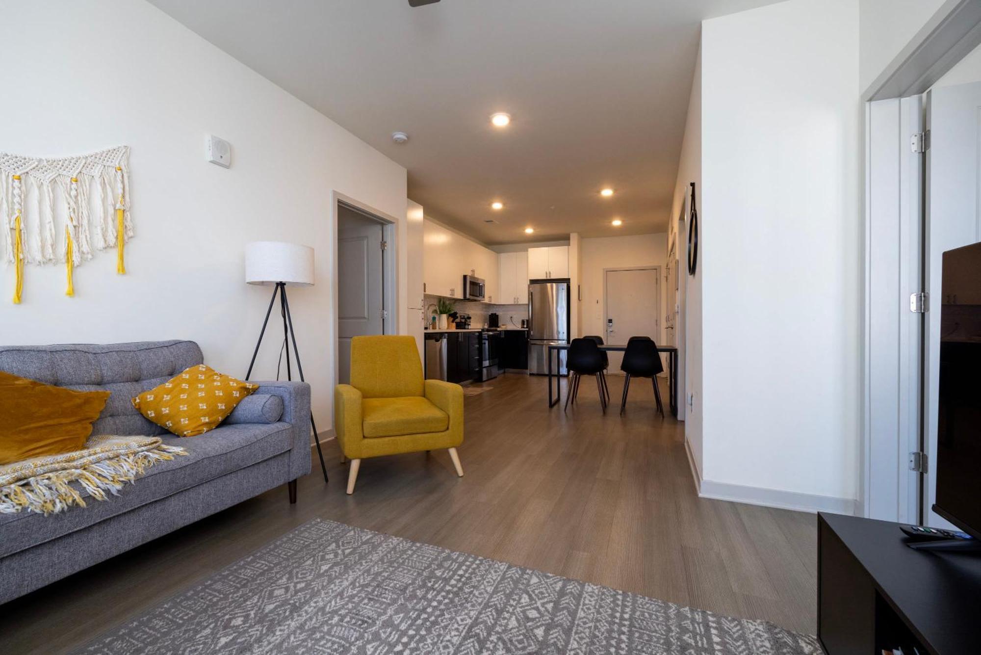 Modern Nulu 2br Cozysuites 01 Apartment
